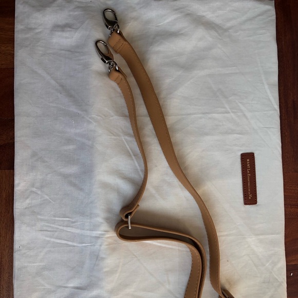 Want Les Essentiels leather & embroidered handbag - Picture 4 of 7